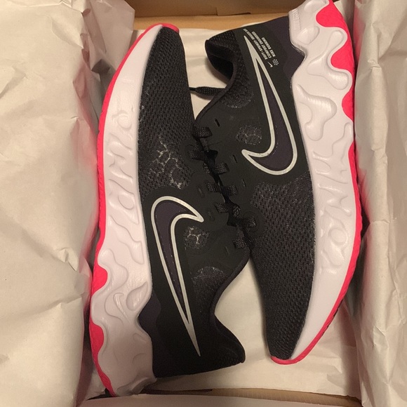 Womens Nike Renew Ride 2 - Picture 2 of 5